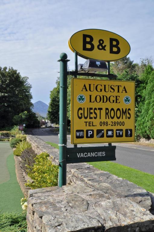 Augusta Lodge Guesthouse Γουέστπορτ Εξωτερικό φωτογραφία